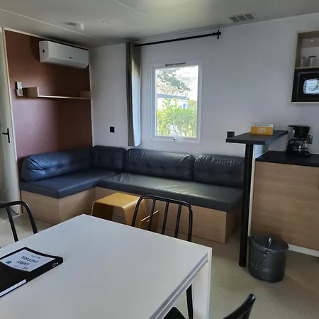 مكان تخييم Les Dunes 5 Etoiles - Mobil 6 Personnes تورايْ